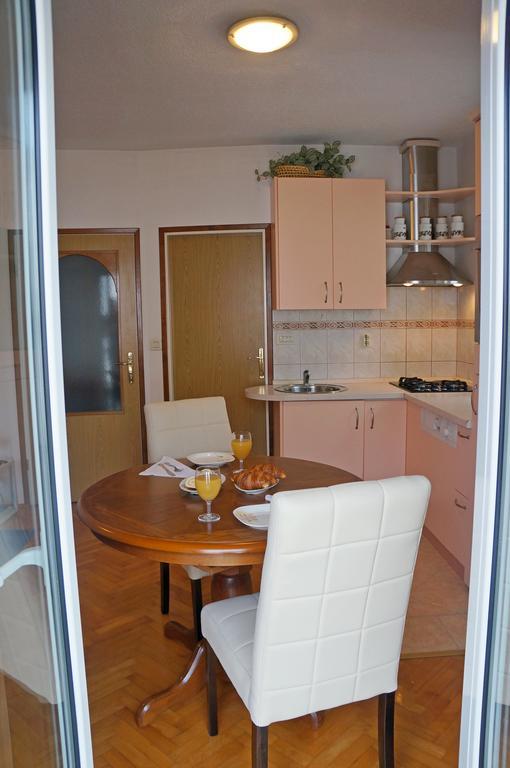 Kamena Apartment & Studio Makarska Exterior photo