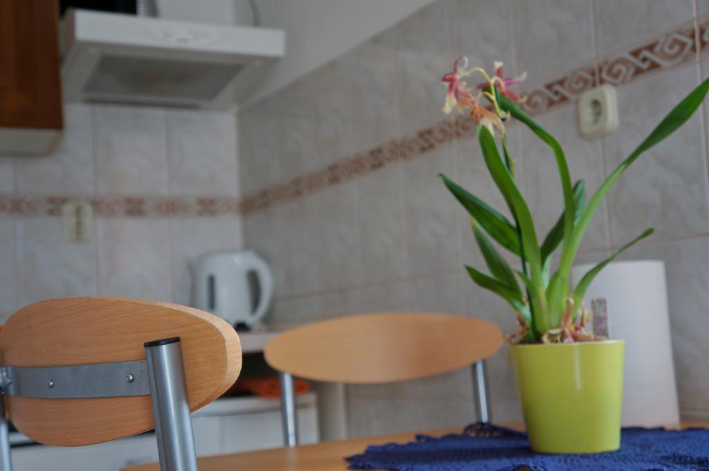 Kamena Apartment & Studio Makarska Exterior photo